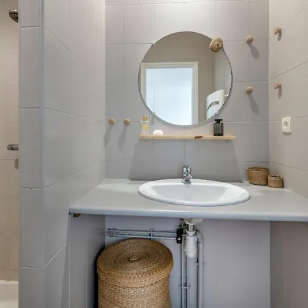 Plage A 450m, Maison Mitoyenne Et Jardin Clos Pour 4 *
