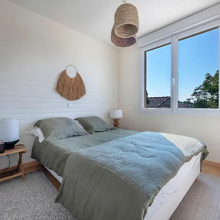 Plage A 450m, Maison Mitoyenne Et Jardin Clos Pour 4 * La Bernerie-en-Retz